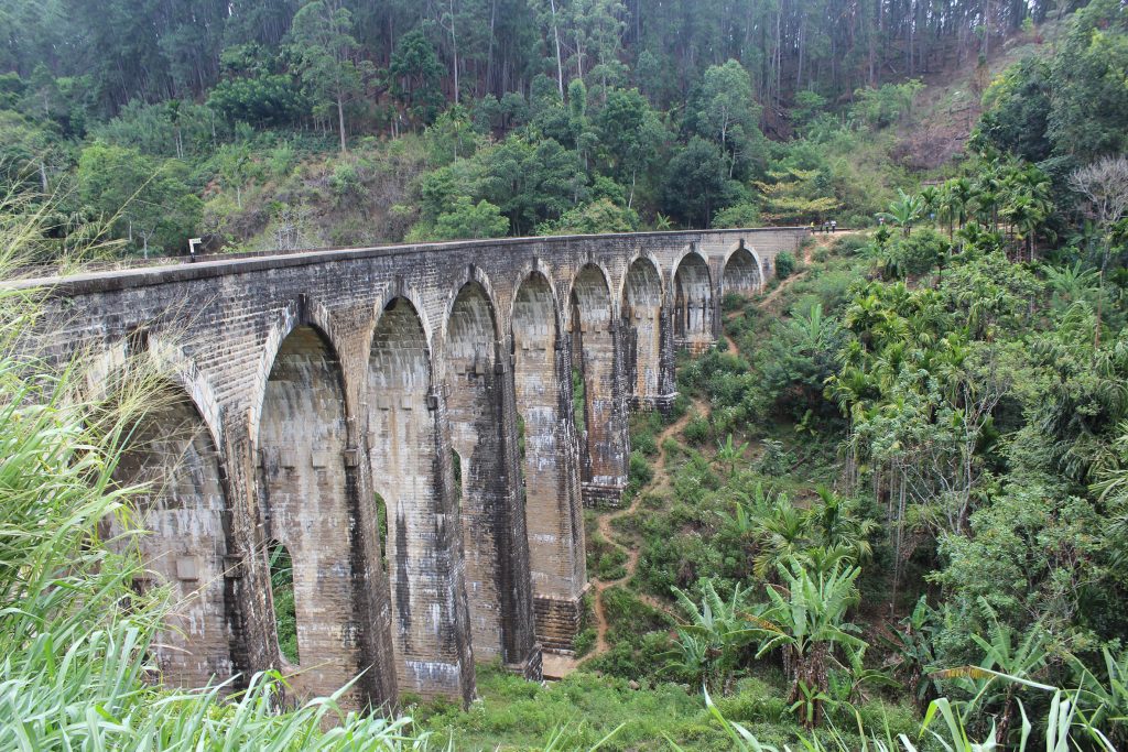 Sri Lanka - The Nine Arch Bridge